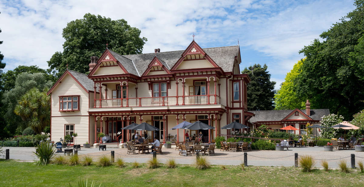 Riccarton House